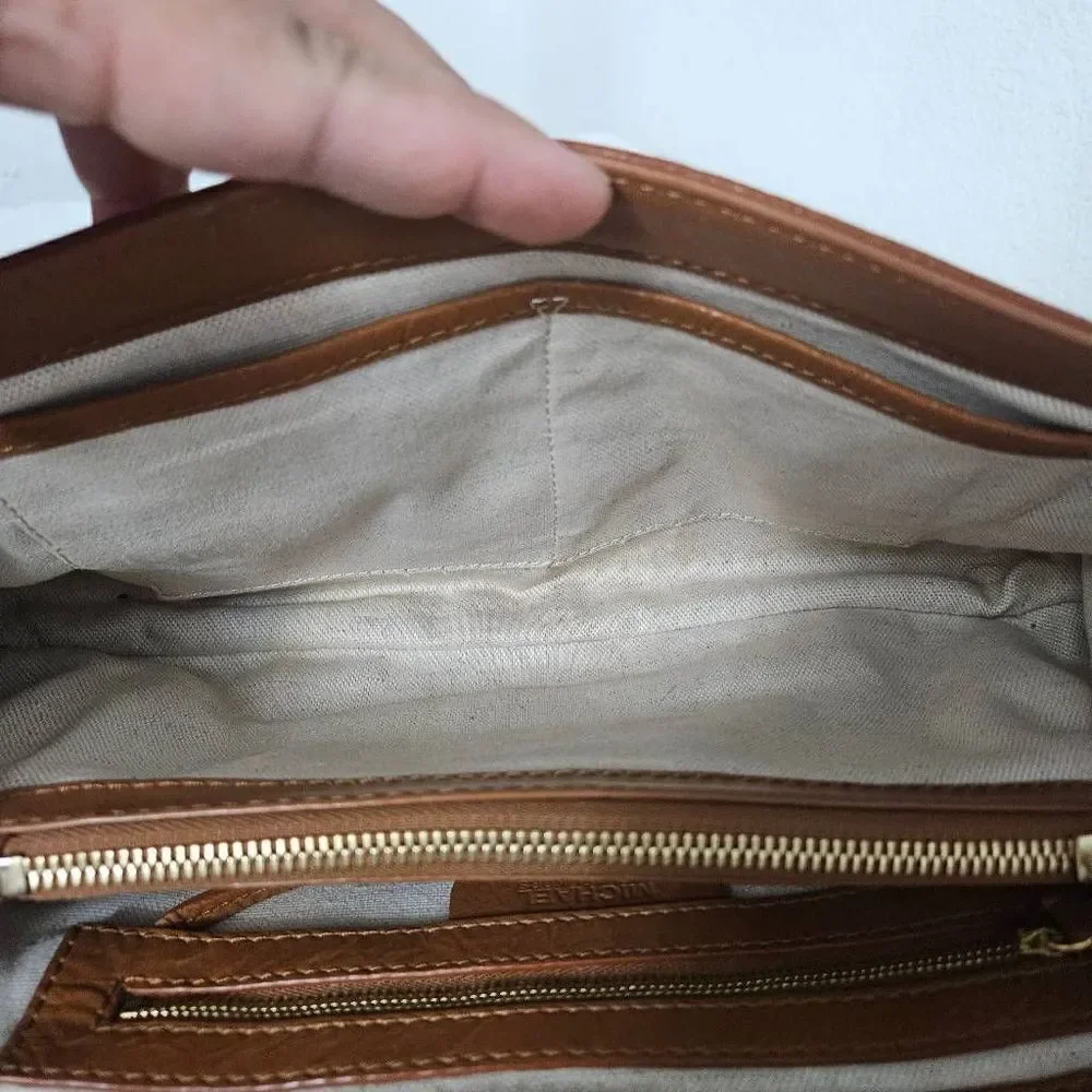 Michael kors shoulder bag
